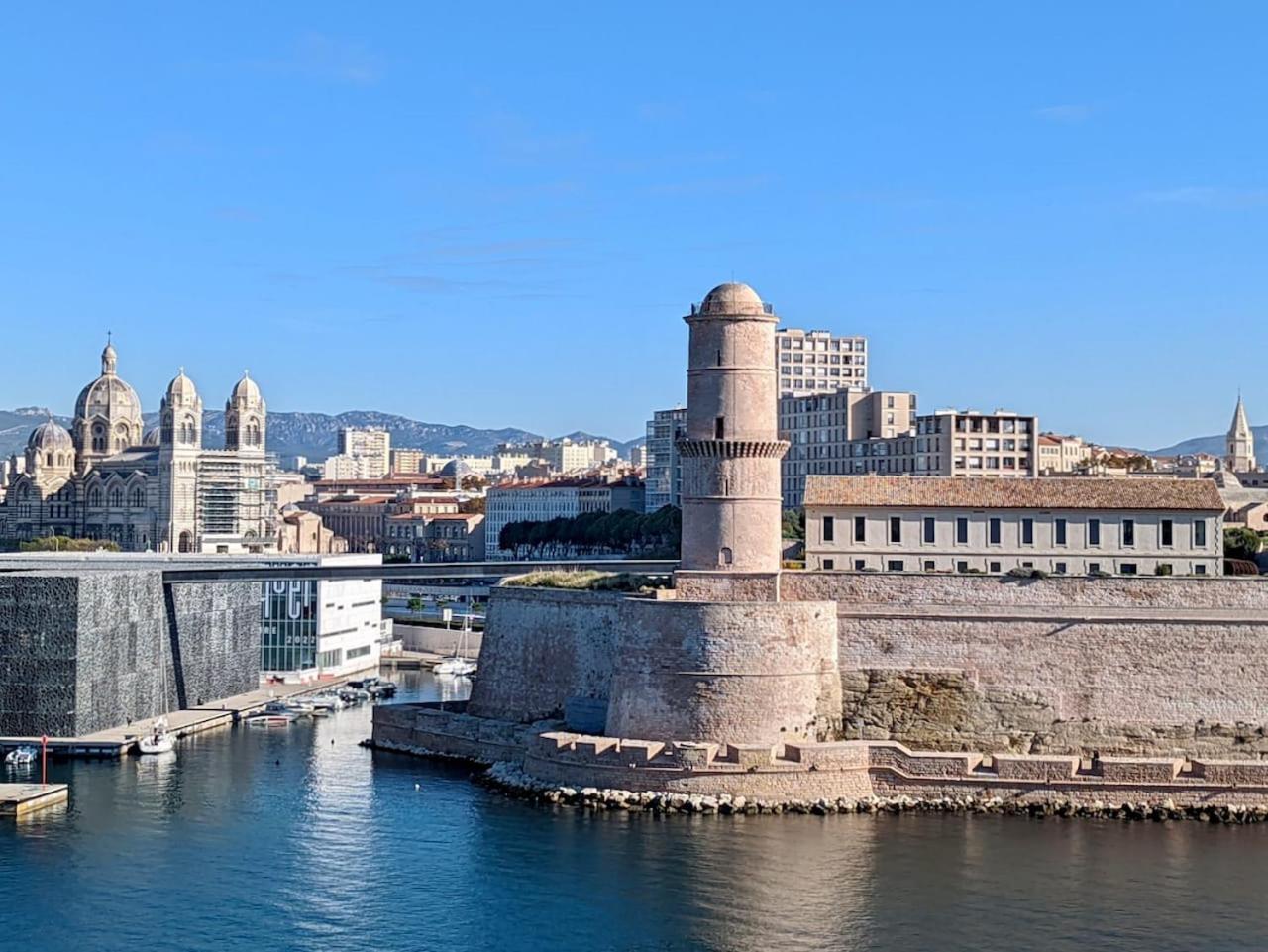 Sunny Stylish Spacious Loft In Old-Port Marseilles Buitenkant foto